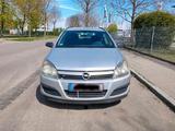 Opel Astra 1.7 Diesel Klima - Opel Astra aus 2004 mit Diesel-Antrieb