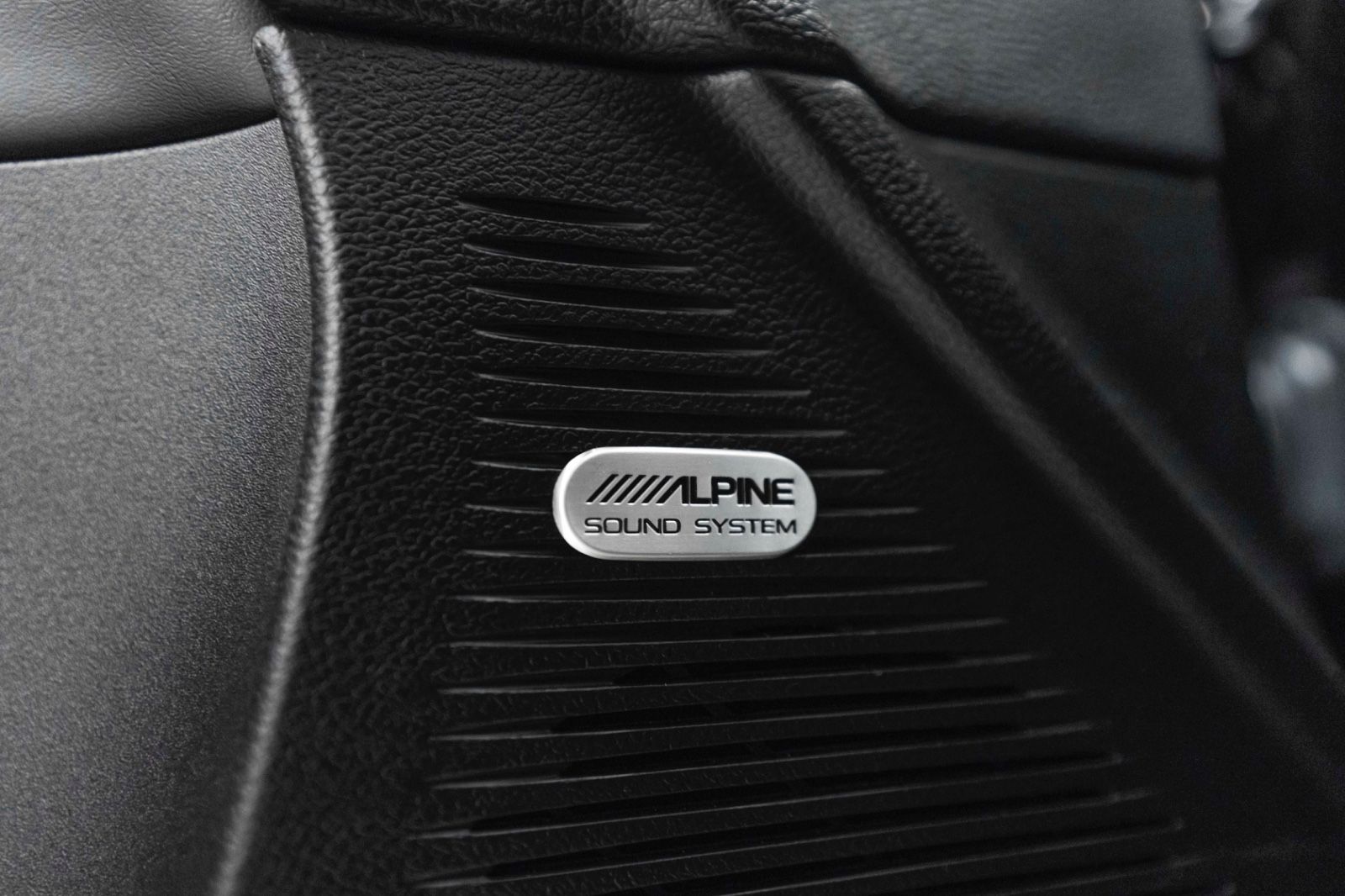 Fahrzeugabbildung Dodge Challenger 6.4 R/T SCAT PACK KAM ALPINE TOTW