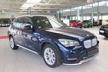 Fotografie des BMW X1 sDrive20i AT xLine
