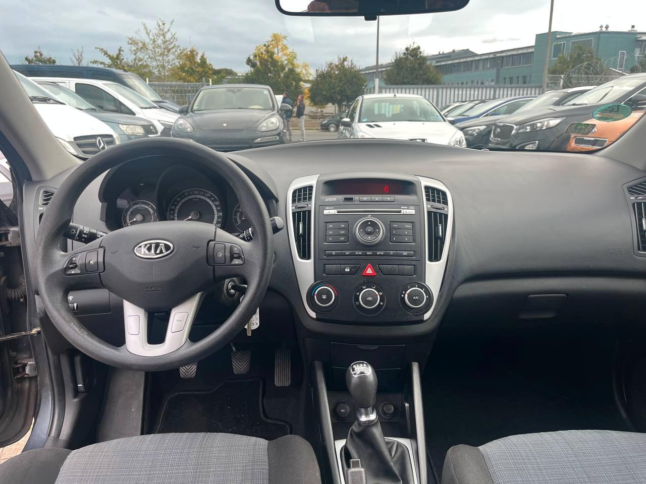 Kia ANDERE Ceed Sportswagon Vision