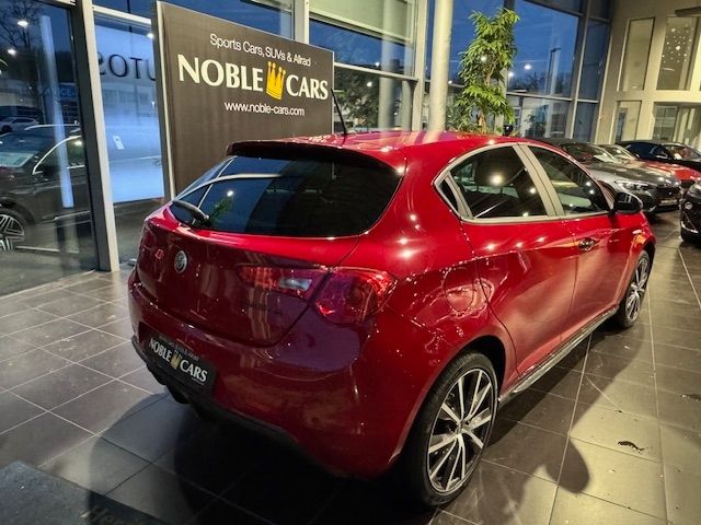 Fahrzeugabbildung Alfa Romeo Giulietta Sprint KLIMA NAVI ALU SHZ