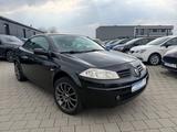 Renault Megane II Coupe / Cabrio Privilege - Renault Megane: Privilege