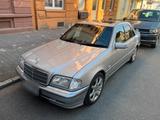 Mercedes-Benz C 280 Elegance - Mercedes-Benz C 280: Elegance