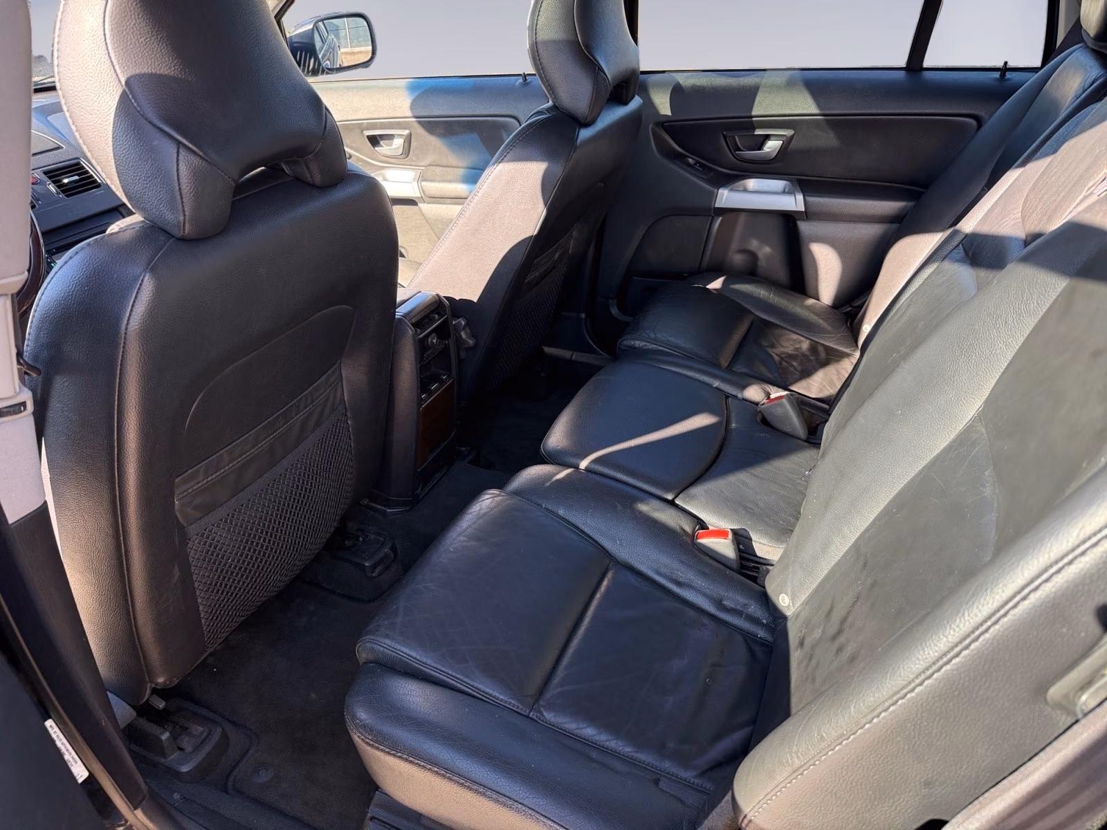 VOLVO XC90 T6 AWD | 272 ch | BVA | TOIT OUVRANT | TOIT PANORAMIQUE | VOLANT EN CUIR | 7-PLACES  | XENON | MÉMOIRE