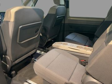 Volkswagen T7 Multivan - 9