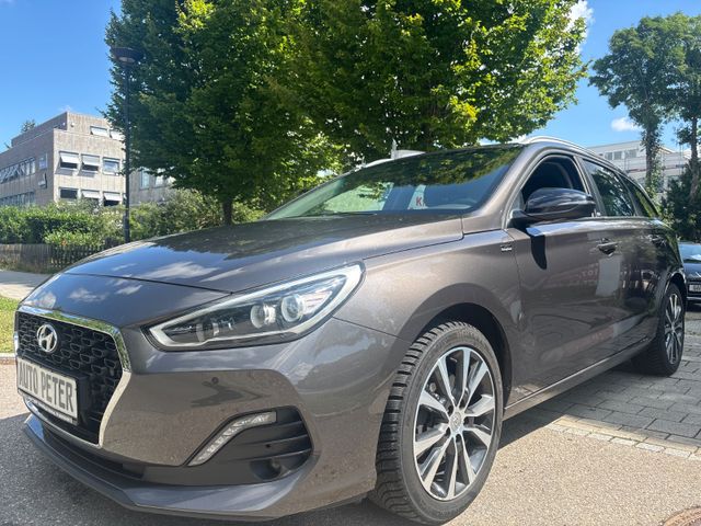 Hyundai i30 cw YES! Plus