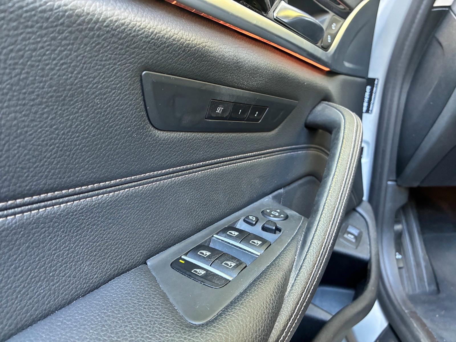 BMW 530d xDrive Touring Luxury Memory HUD - Panorama
