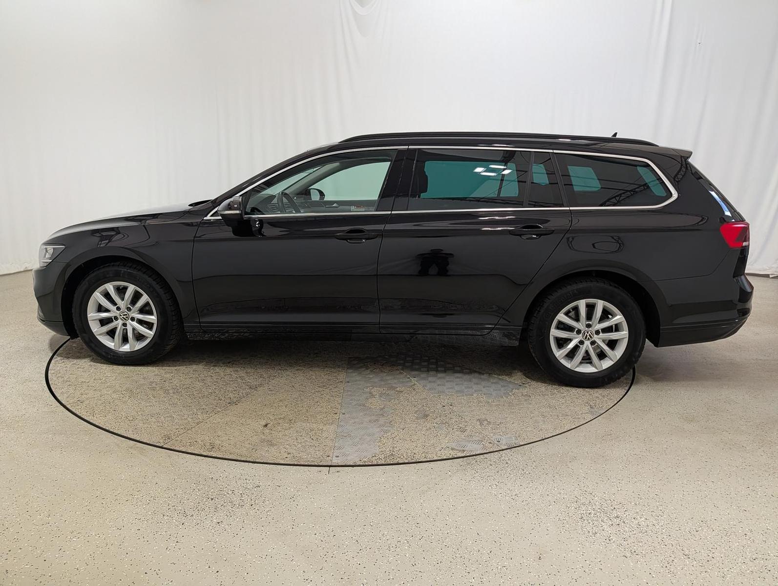 Volkswagen Passat 1.5 TSI DSG LED Navi Winter ACC S, миниатюра 3