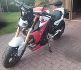 BMW F 900 R SPORT 