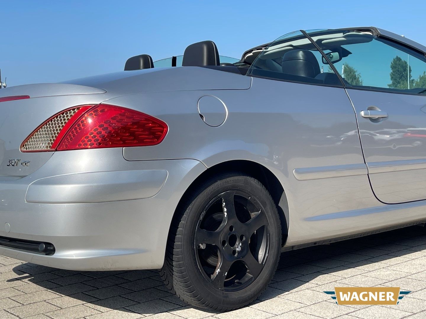 Fahrzeugabbildung Peugeot 307 CC Cabrio-Coupe 2.0 Klimaautomatik