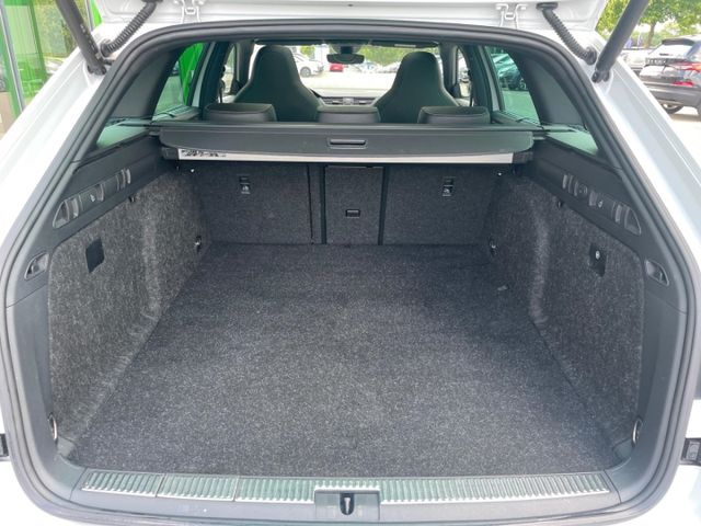 Superb Combi Sportline iV 1.4 TSI Hybrid Navi,LE