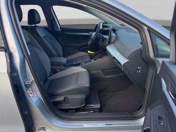 Volkswagen Golf - 4