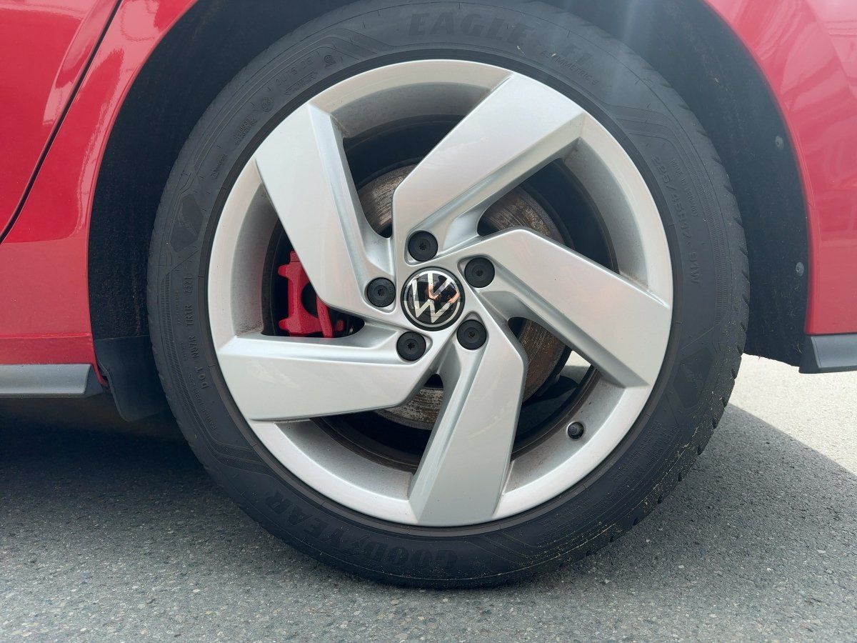 Volkswagen Golf - Bild 8