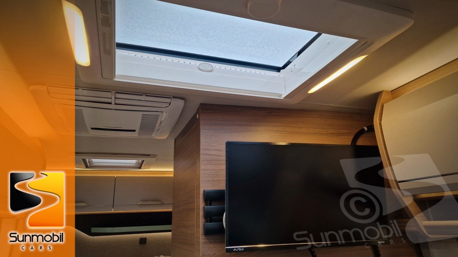 Fahrzeugabbildung Knaus Tourer Van 500 MQ Vansation 3.500kg Exclusiv Tür