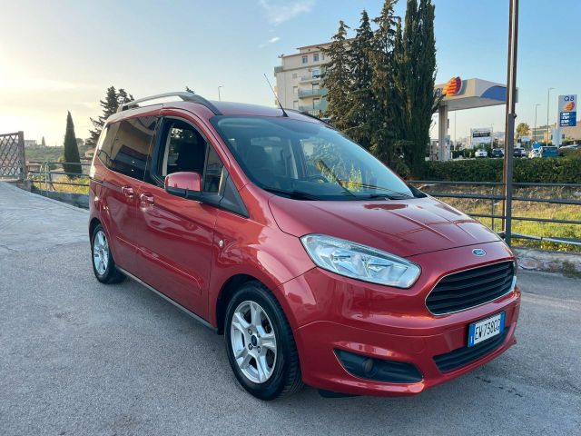 Ford Tourneo Courier Tourneo Courier 1.5 TDCI 75