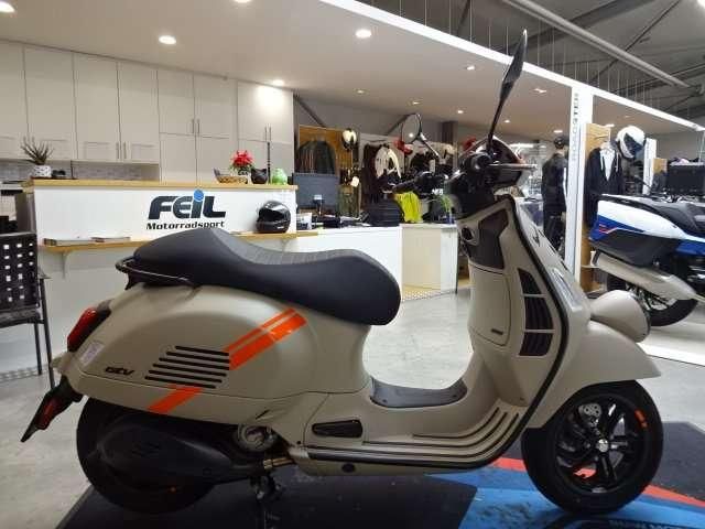 Vespa GTV 300 E5 beige - Neufahrzeug