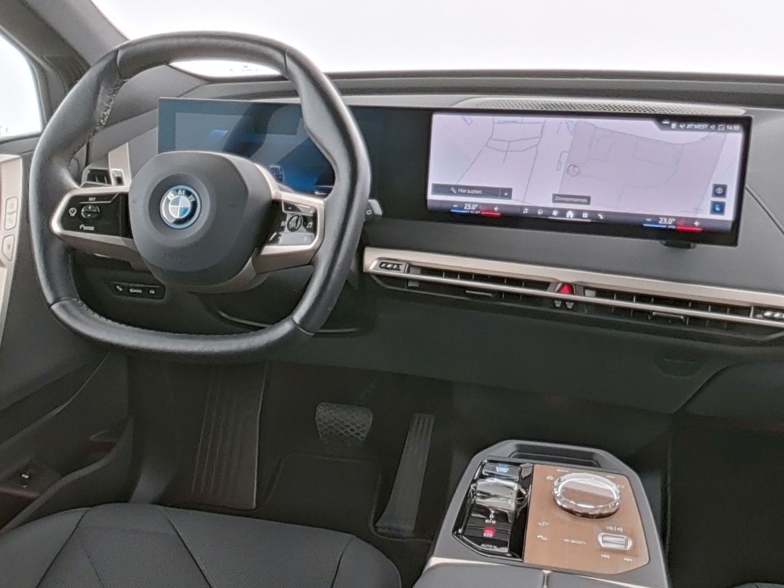 BMW iX - Bild 15