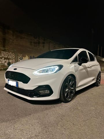 Ford Fiesta 1.5 TDCi 5 porte ST-Line