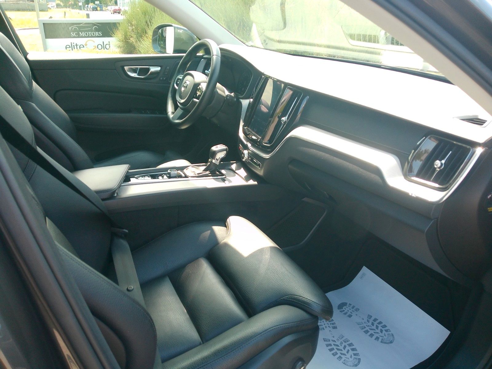 Volvo XC 60 Inscription Led Pano H&K Keyless foto 11
