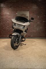 Harley-Davidson FLTRXSE Road Glide CVO CVO J&H - HARLEY-DAVIDSON ROAD GLIDE