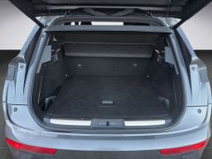 Fahrzeugabbildung DS Automobiles DS 7 Crossback E-Tense 300 4x4 Perform. Line +