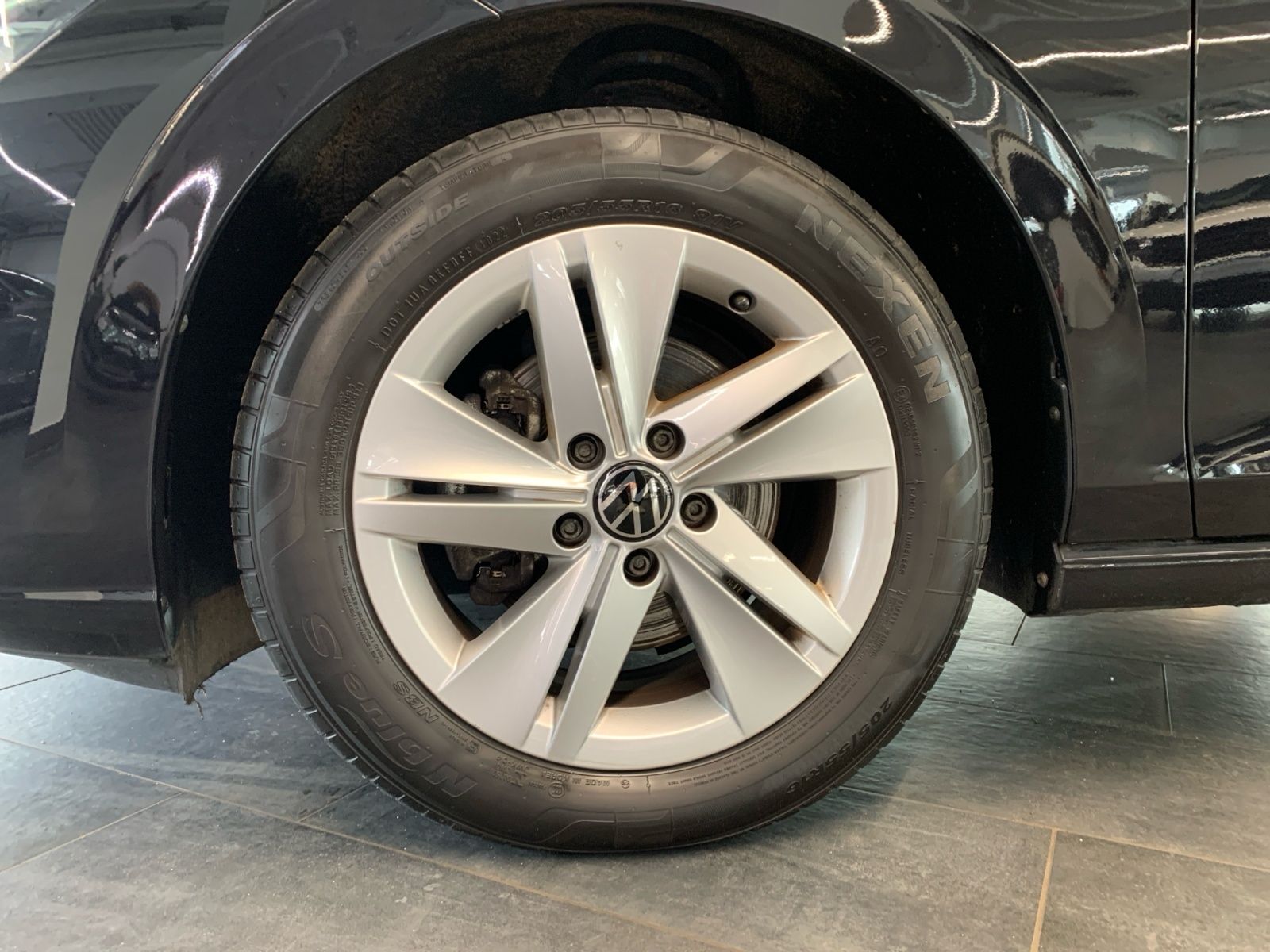 Volkswagen Golf - Bild 19