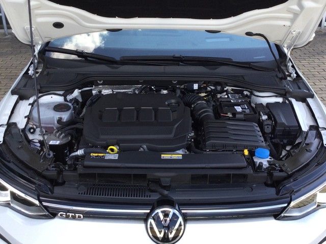 Fahrzeugabbildung Volkswagen Golf VIII GTD DSG Standhzg. Matrix Navi Leder AI