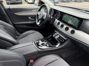 Mercedes-Benz E 350 4Matic Avant.+Allterain+ILS+Kamera+Distr.