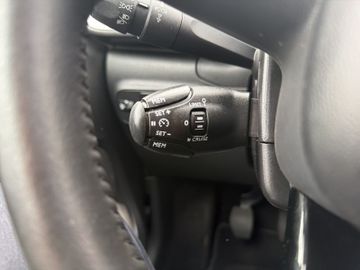 Citroën C3 1.2 Pure Tech Plus LEDSHZGTEMPOMAT