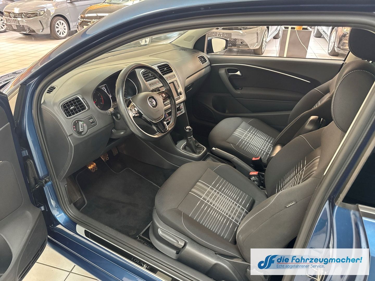 Fahrzeugabbildung Volkswagen Polo V Lounge BMT Start-Stopp AHK-abnehmbar Navi