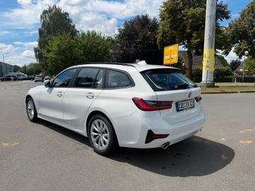 BMW 320 - 8