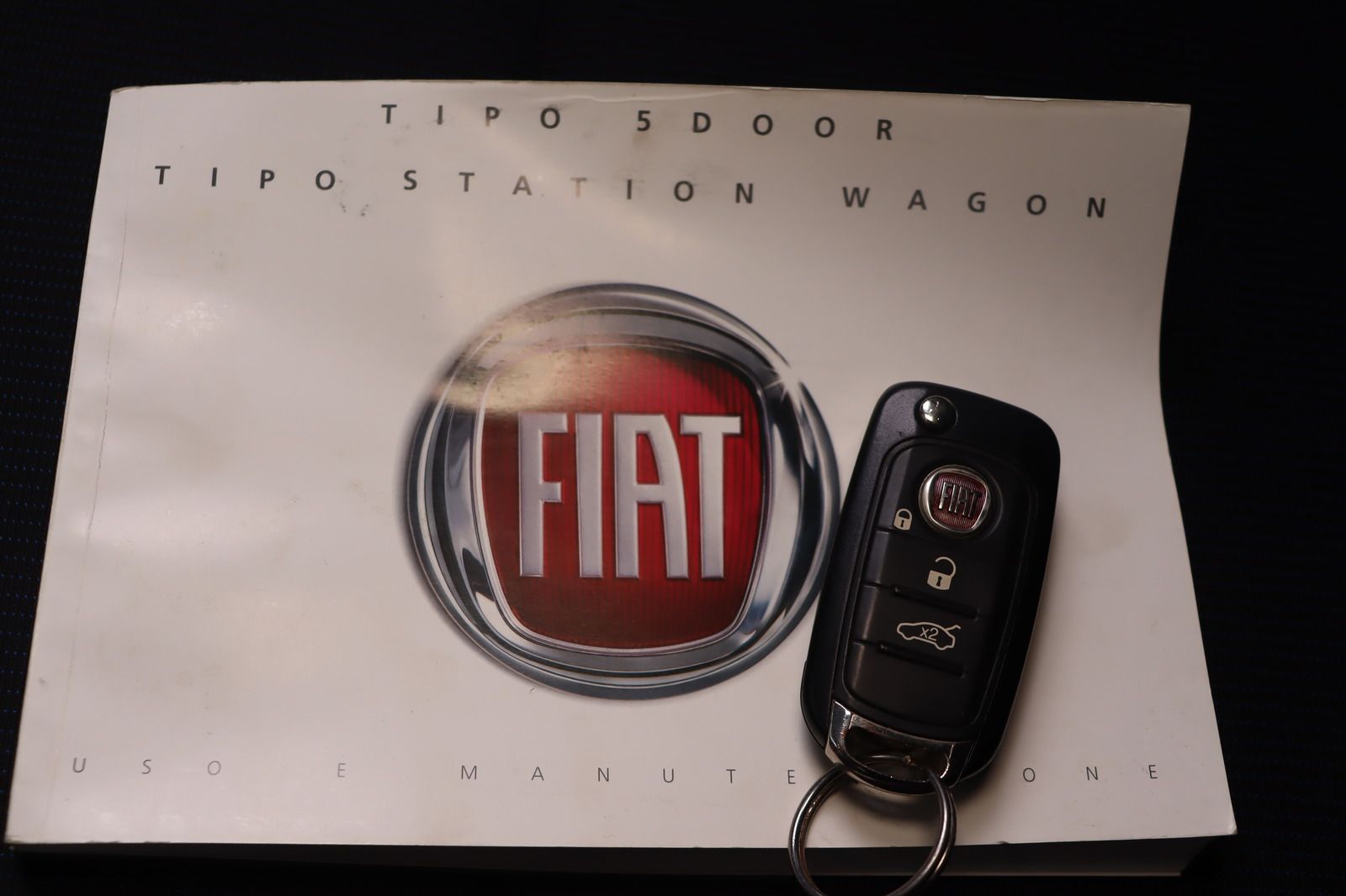 Fahrzeugabbildung Fiat Tipo * Navi * HU/AU neu * Tempomat