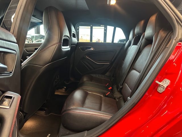MYAUTOCENTER – Gebraucht- und Jahreswagen mit Werkstattservice in Pfaffenhofen Mercedes-Benz CLA 200 Shooting Brake AMG*Klima*AHK*Navi*PDC*BT