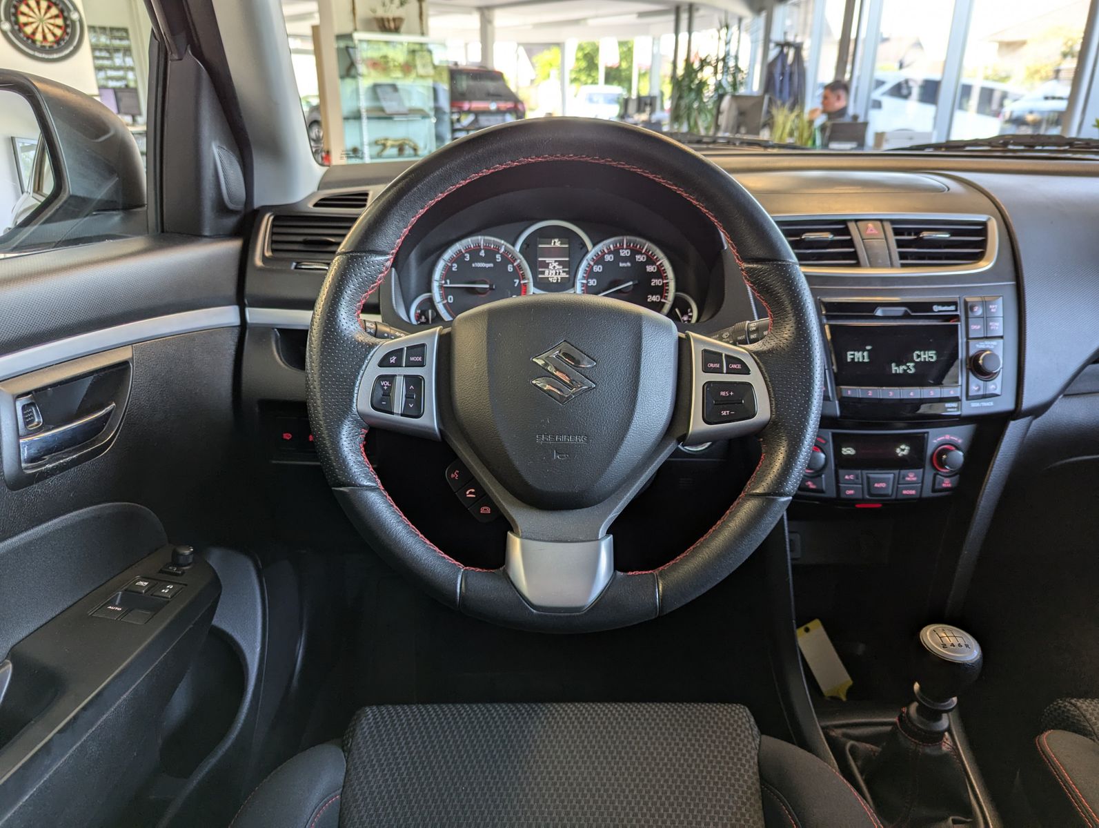 SUZUKI Swift 1.6 Sport 1.Hand Klima Bi-Xenon Tempomat - Image 16