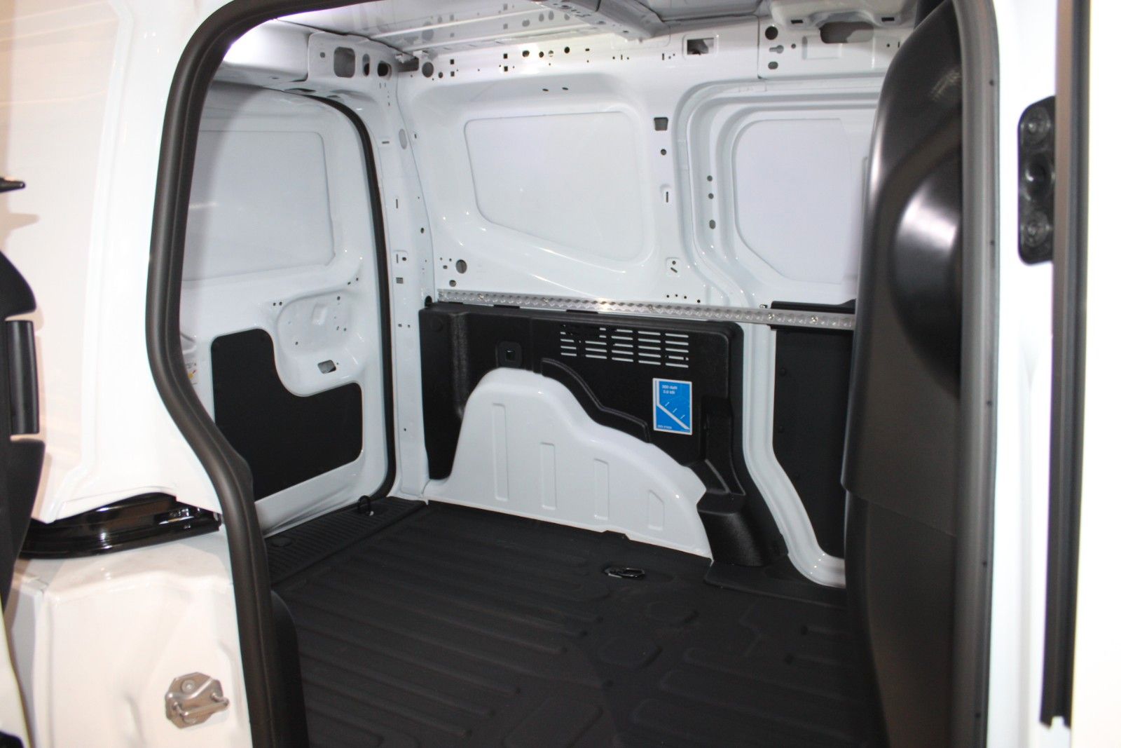 Fahrzeugabbildung Ford Transit Courier 46 kWh Elektromotor Trend SOFORT