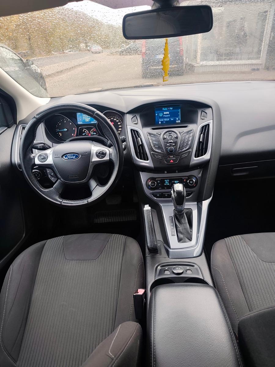 Ford Focus 2014 — photo 5