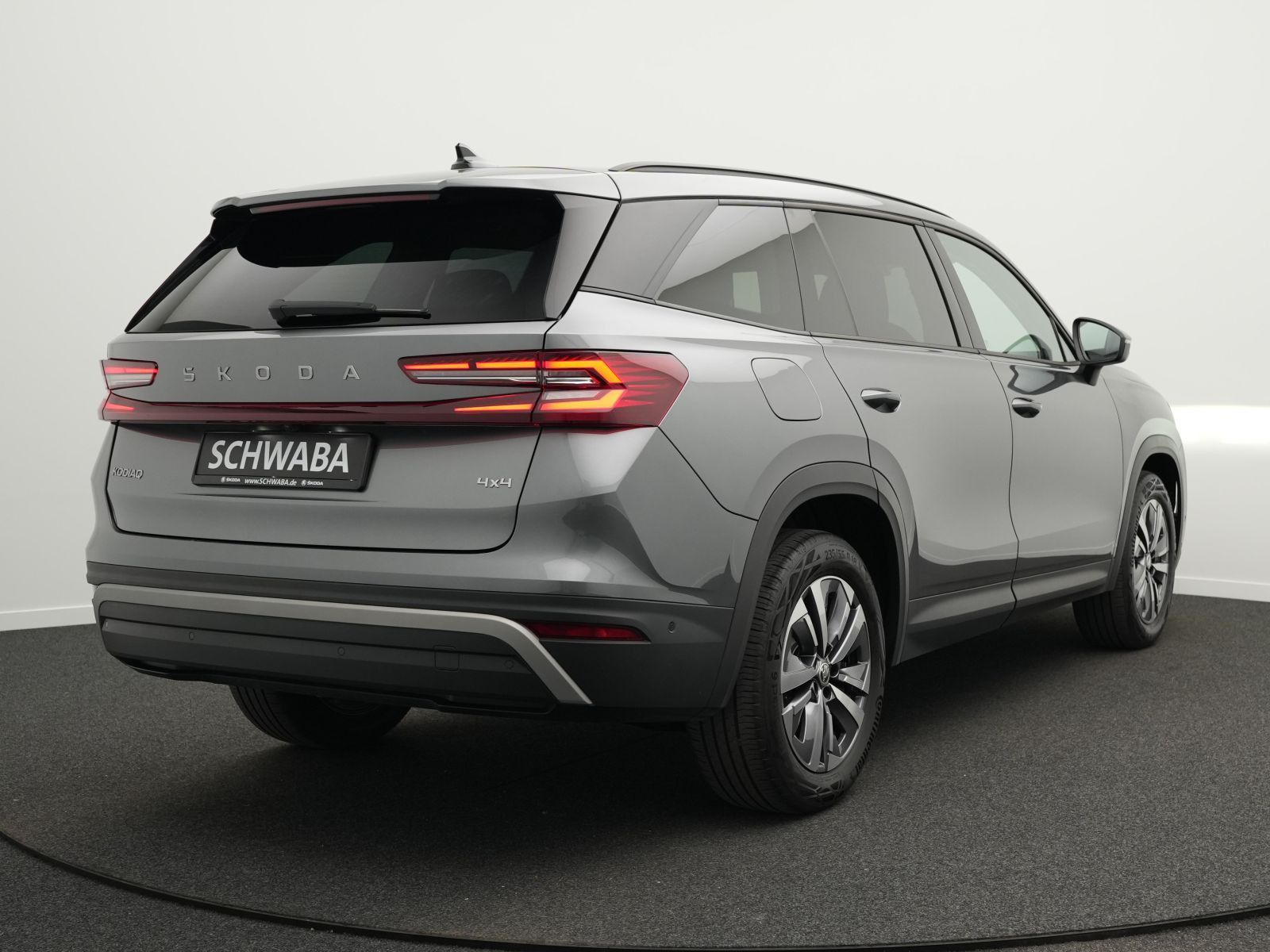 Skoda Kodiaq Selection 2.0TDI 4x4 DSG *StdHz*PANO*AHK* imagem 3