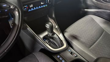Toyota Yaris - 12