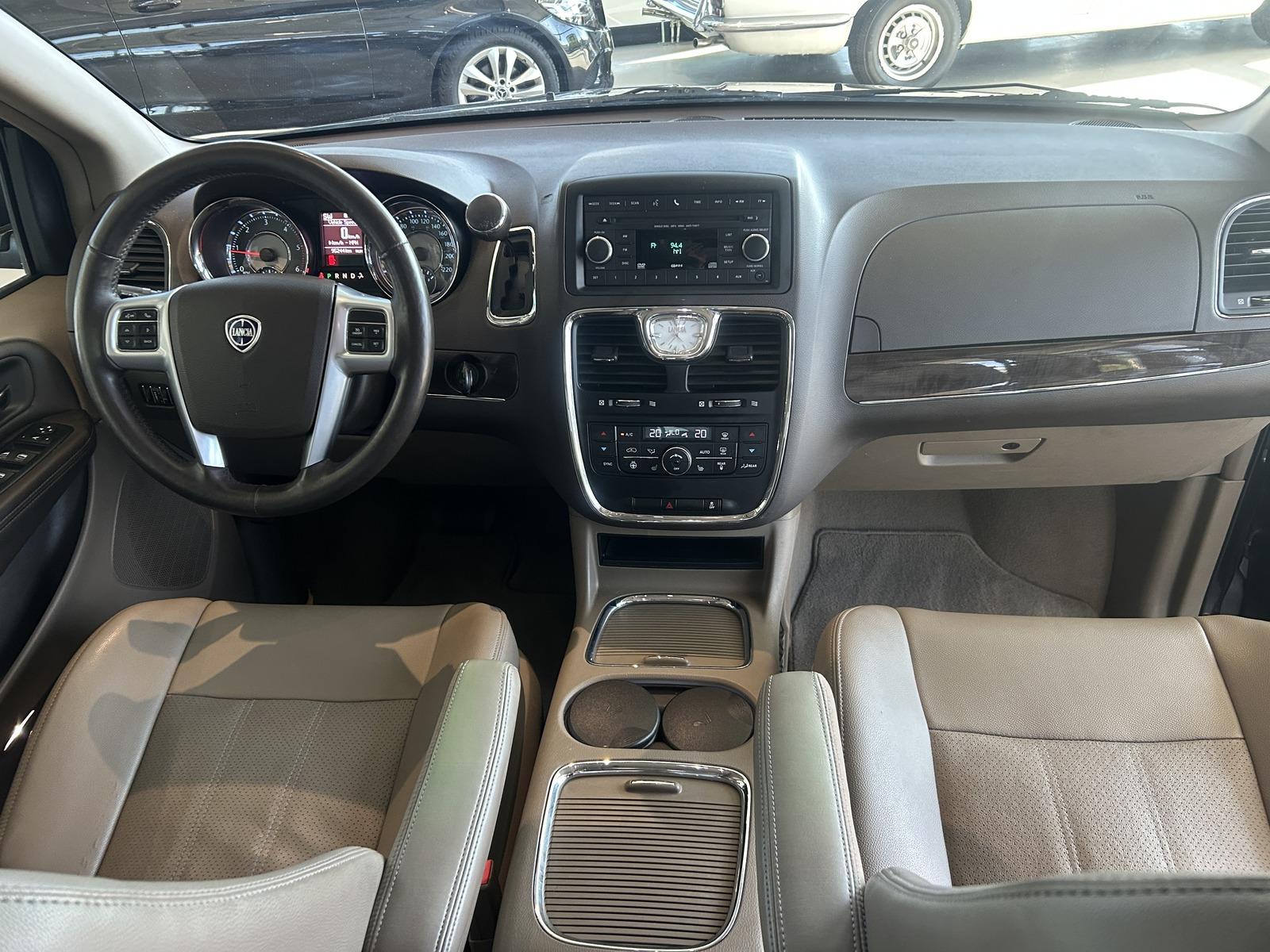 LANCIA VOYAGER 163 CH BVA - VOLANT EN CUIR - SELLERIE CUIR - 7 PLACES