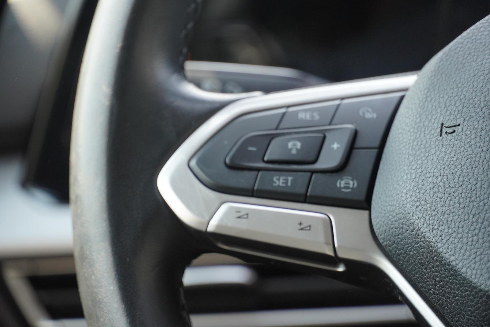 Volkswagen Golf VIII 1.5 TSI Life LED Navi Kamera DAB, миниатюра 23