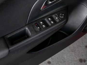 Opel Corsa F e Edition Style-Paket Kamera Sport-Modus