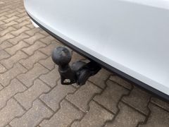 SKODA Combi 2.0 TDI Tour LED Matrix AHK 360Grad Virtul