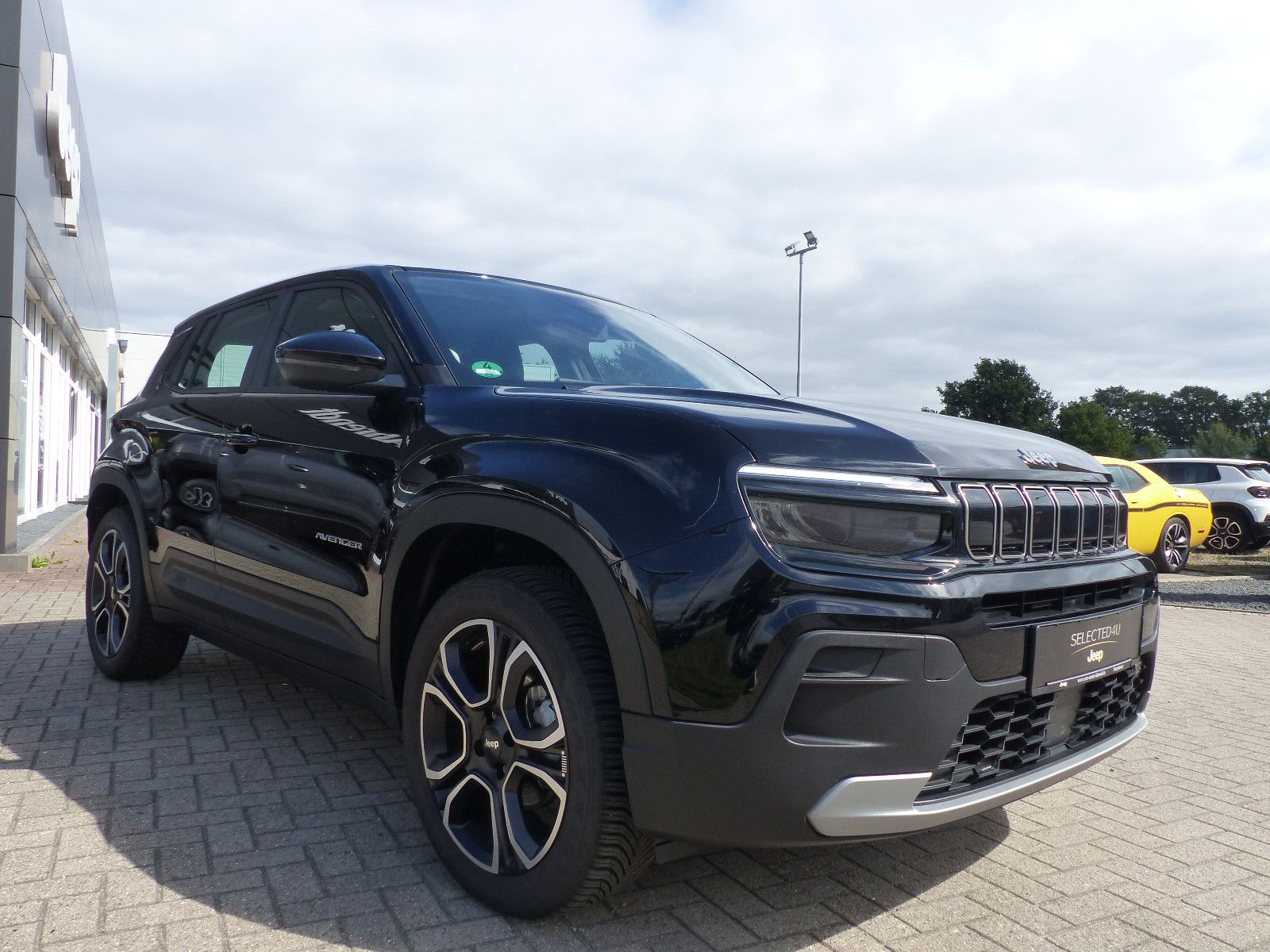 Jeep Avenger Altitude-Kamera-SHZ-JBL-Navi imagem 3