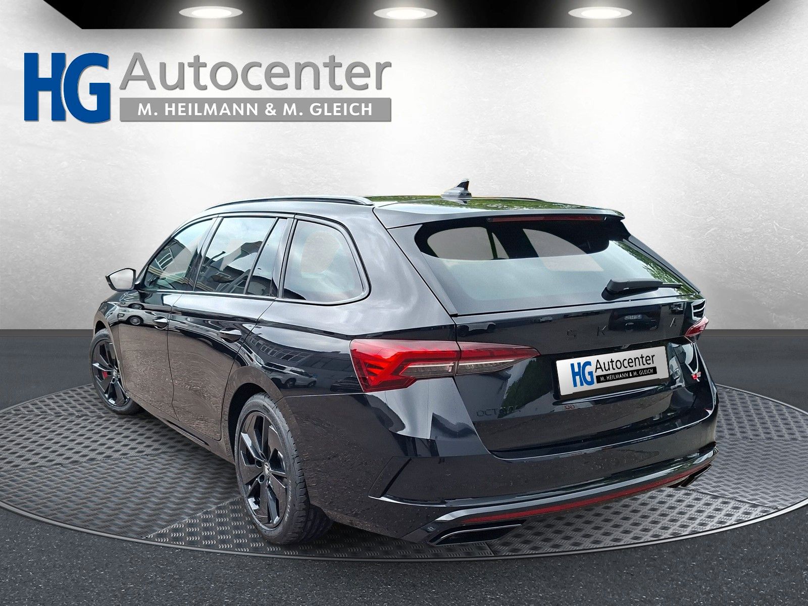 Skoda Octavia Combi 2.0TSI RS 360° AHK Pano ACC DCC imagem 3