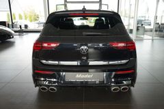 VW Golf R 4Motion | Matrix | Pano | DCC | 270 km/h VW Golf R 4Motion | Matrix | Pano | DCC | 270 km/h