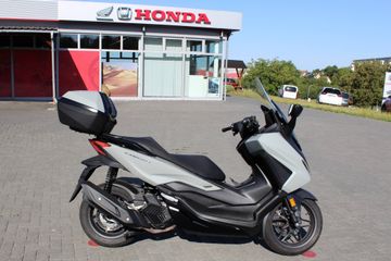 Honda FORZA 125