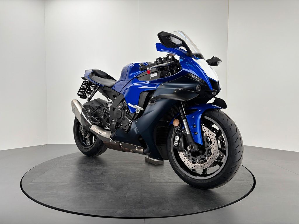 Fahrzeugabbildung Yamaha YZF-R1 *NEUWERTIG *WINGLETS *UNFALLFREI