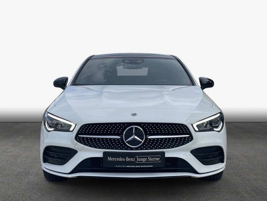 Mercedes-Benz CLA 250 e Shooting Brake AMG Night Pano Ambiente imagem 3