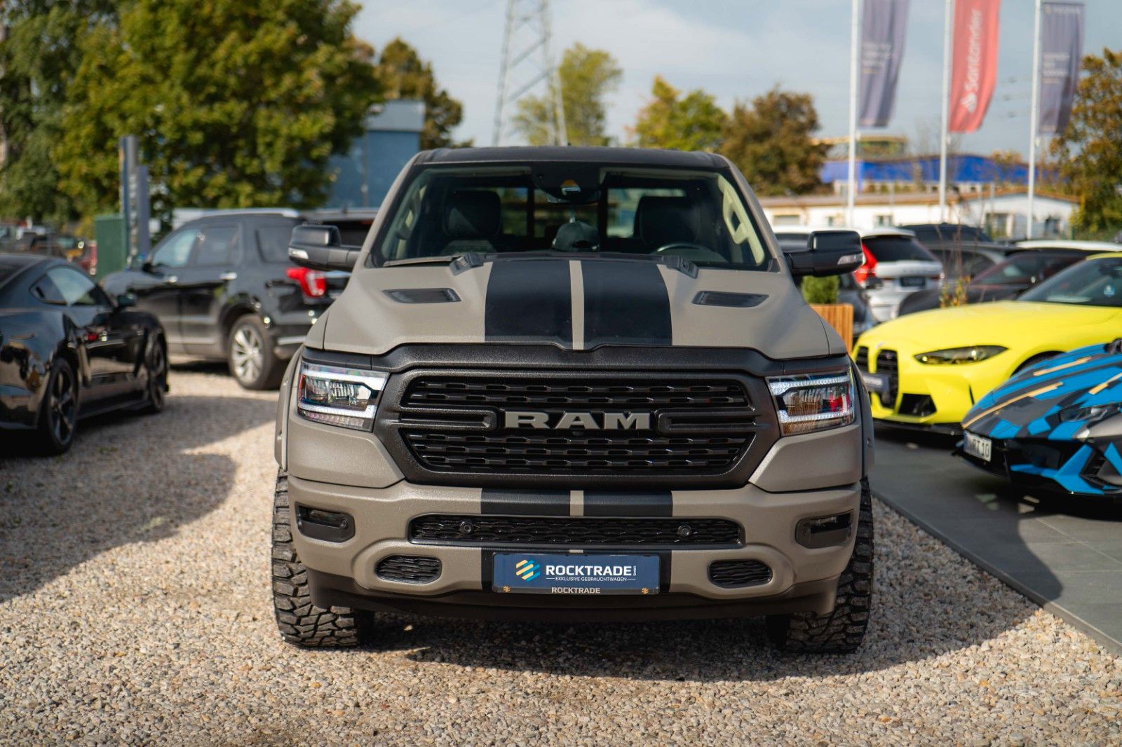 Fahrzeugabbildung Dodge RAM 5.7 V8 HEMI 4x4 OFFROAD Night LARAMIE RAPTOR