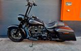 Harley-Davidson Road King Special M8 ( Klappenauspuff) - Harley-Davidson Motorräder in Bochum